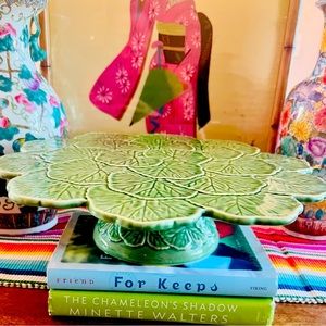 Bordallo Pinheiro Geranium Green cake stand, 13”